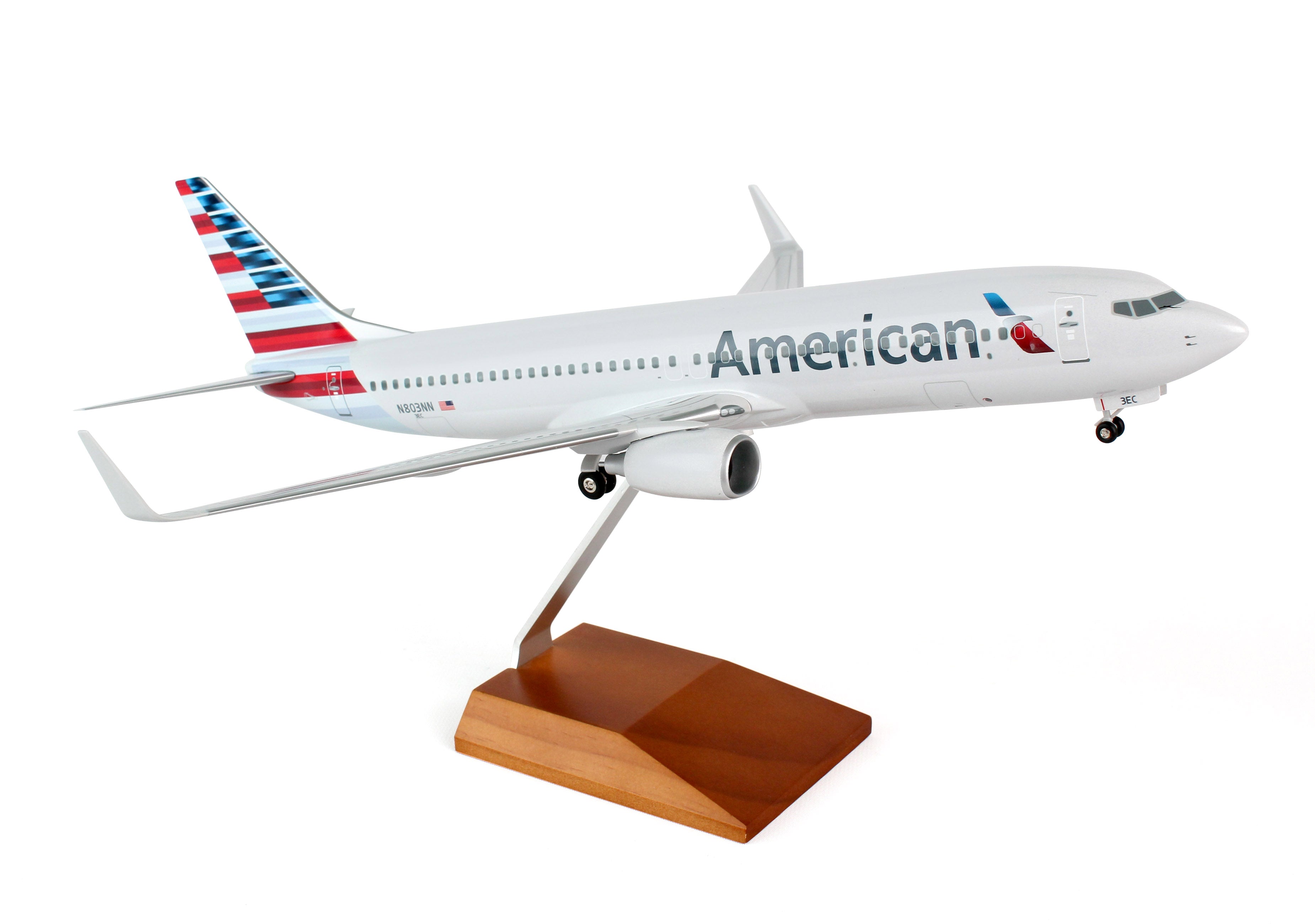 SKR8244 SKYMARKS SUPREME AMERICAN 737-800 1/100 NEW LIVERY W/WOOD STAN –  SkyMarks Models