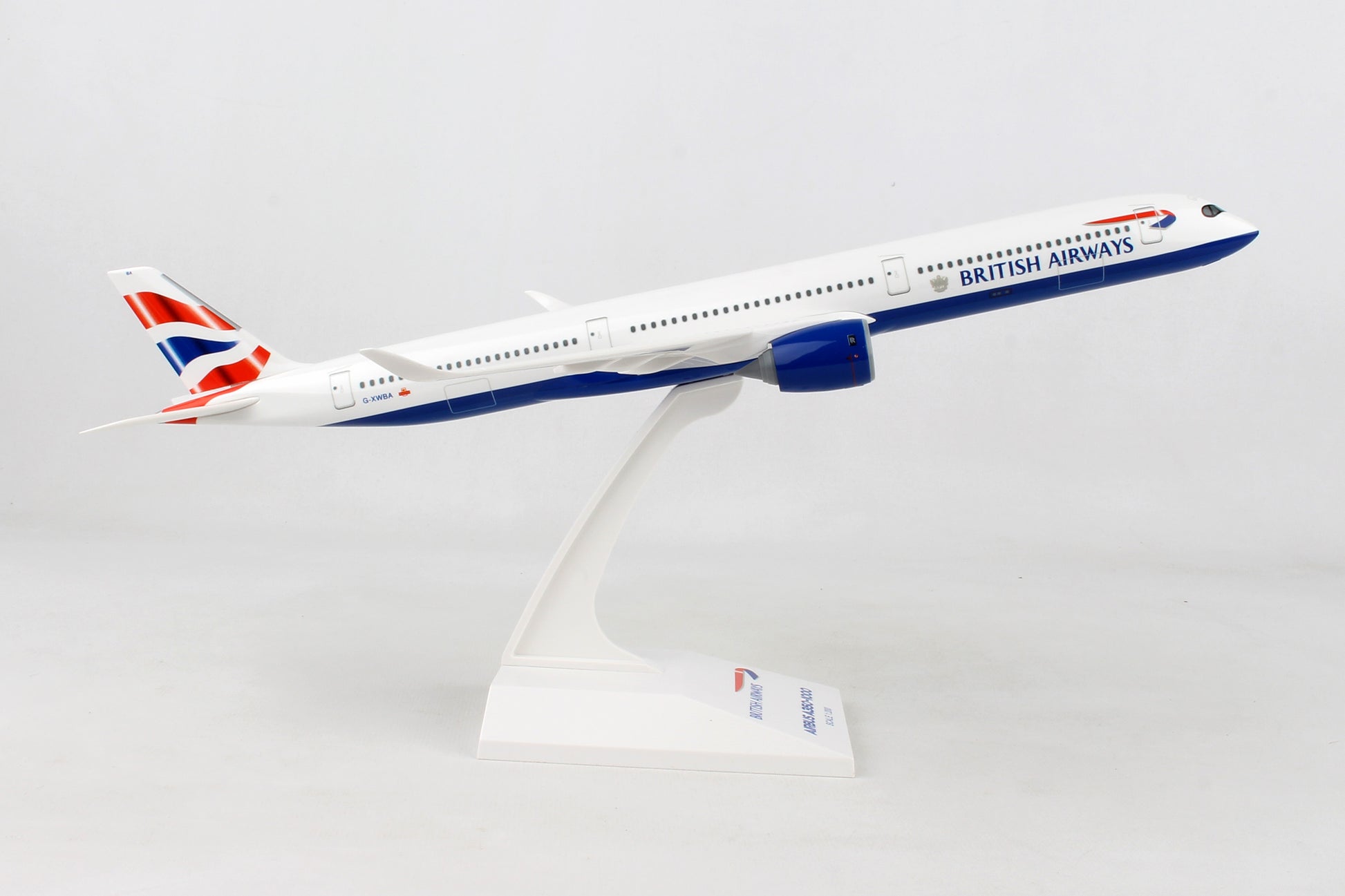 SKR1035 SKYMARKS BRITISH A350-1000 1/200 - SkyMarks Models