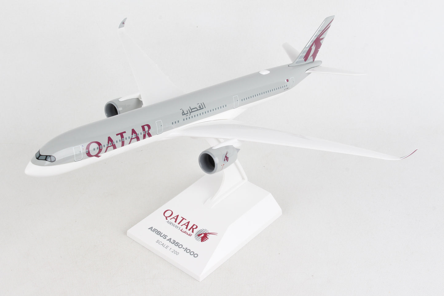SKR1074 SKYMARKS Qatar A350-1000 1/200
