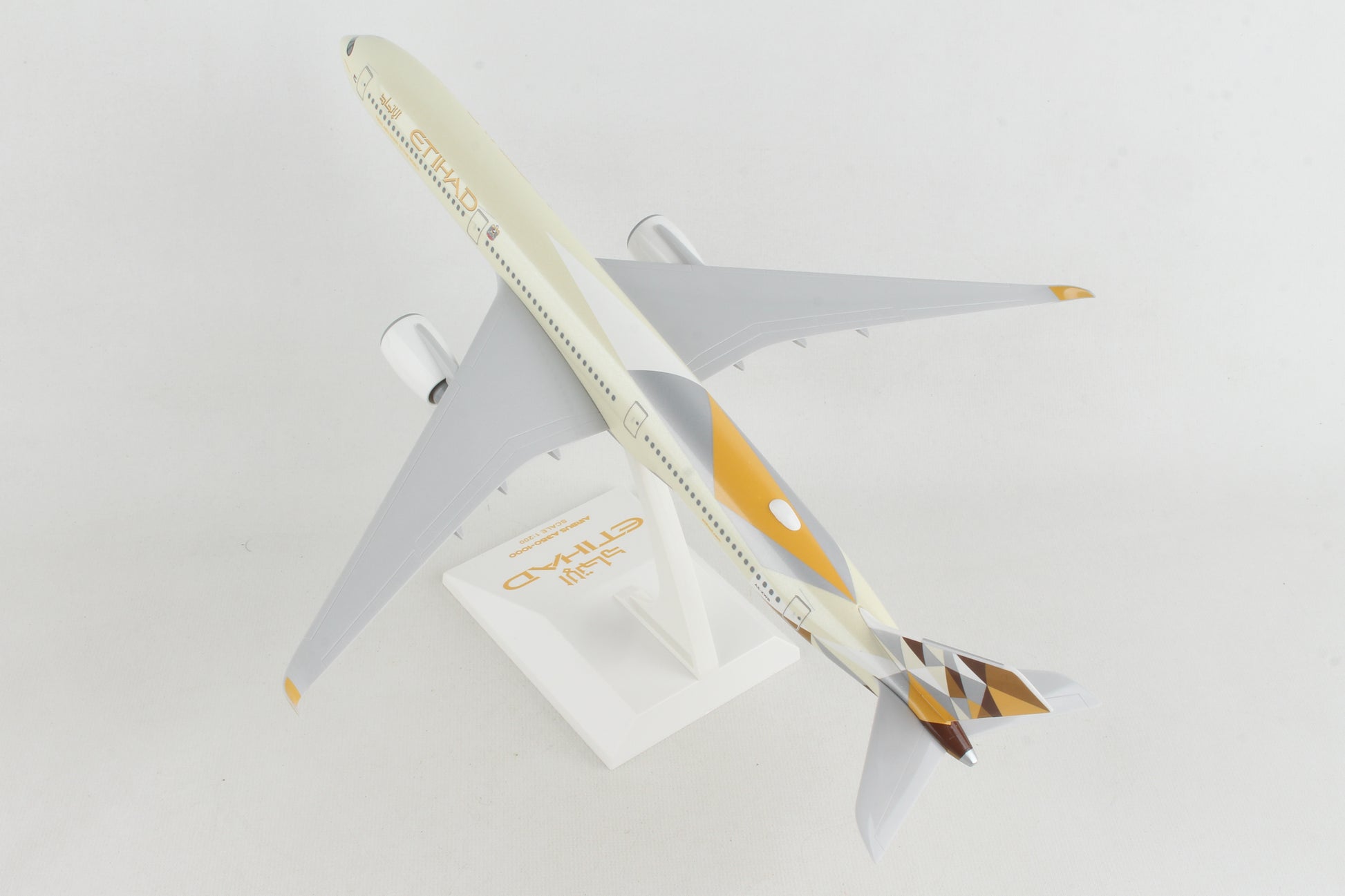 SKR1111 SKYMARKS ETIHAD A350-1000 1/200 – SkyMarks Models