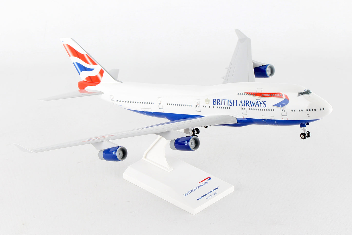 SKR304 SKYMARKS BRITISH AIRWAYS B747-400 1/200 W/GEAR - SkyMarks Models