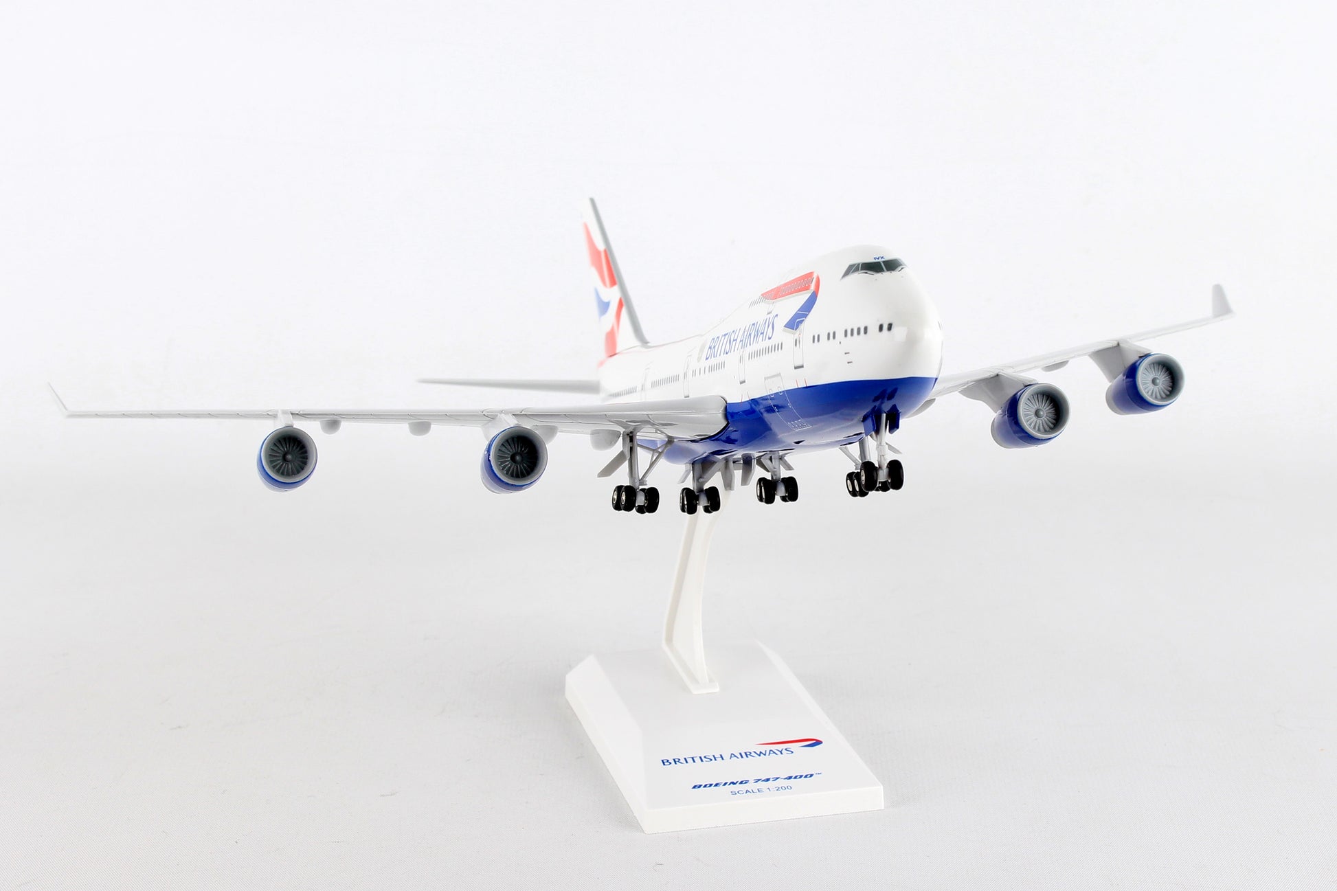 SKR304 SKYMARKS BRITISH AIRWAYS B747-400 1/200 W/GEAR - SkyMarks Models