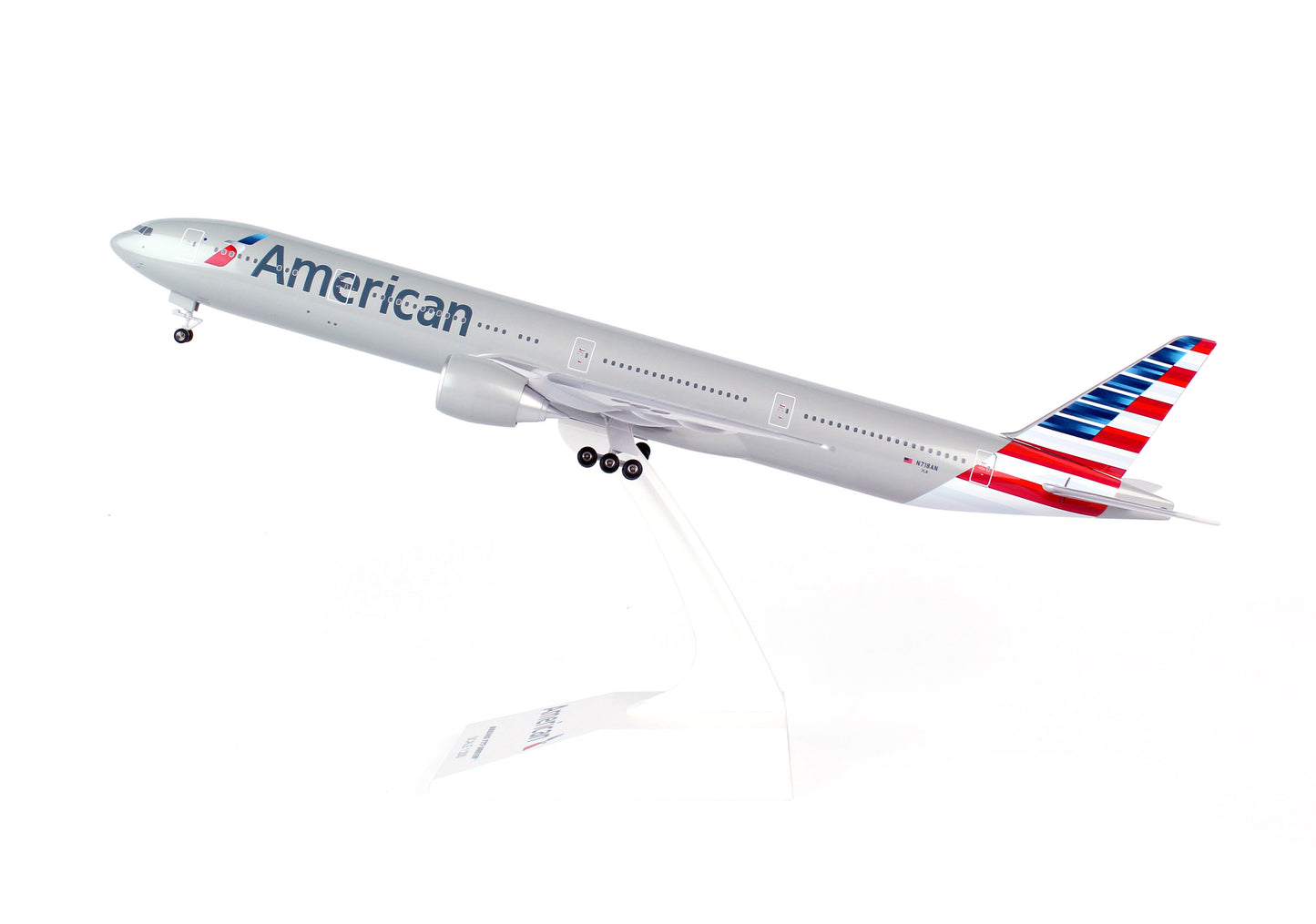 SKR715 SKYMARKS AMERICAN 777-300 1/200 W/GEAR NEW LIVERY