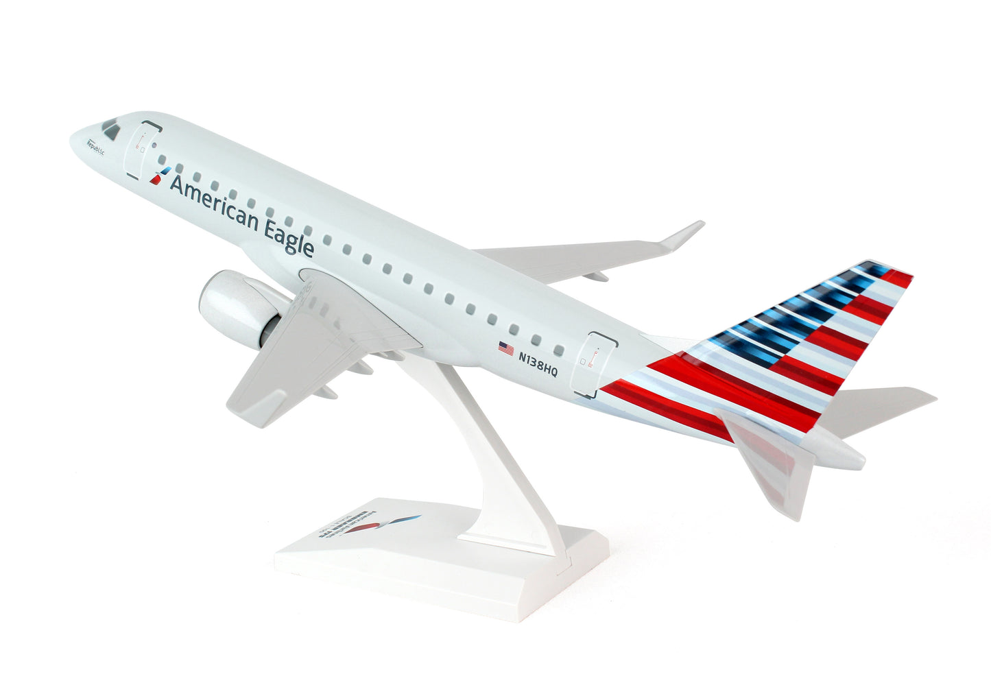 SKR763 SKYMARKS AMERICAN EAGLE EMBRAER E175 1/100 NEW LIVERY REPUBLIC - SkyMarks Models