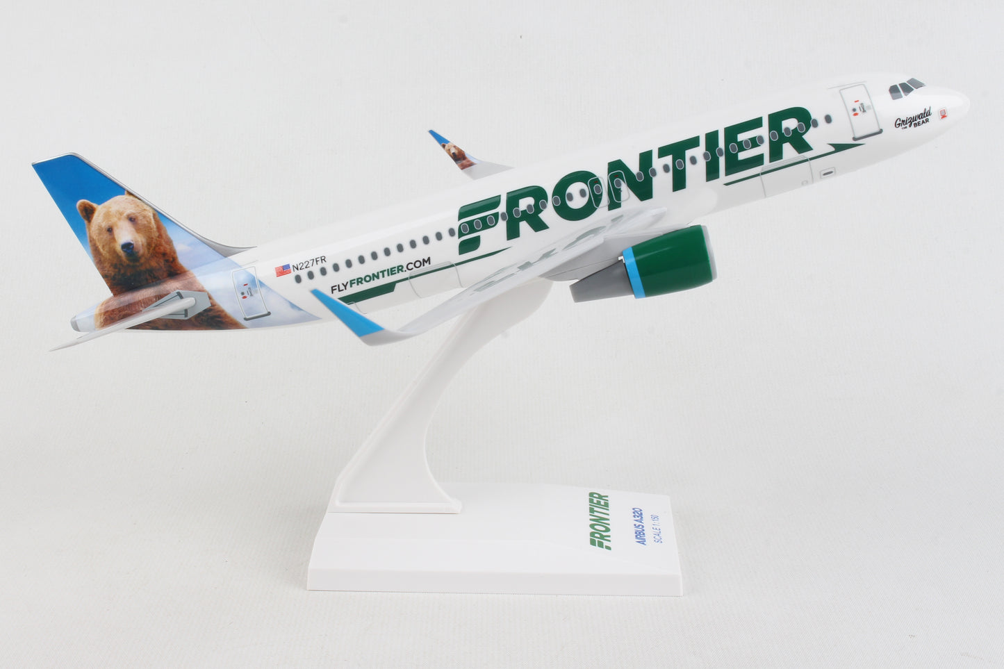 SKR806  SKYMARKS FRONTIER A320 1/150 W/SHARKLETS GRIZWALD THE BEAR