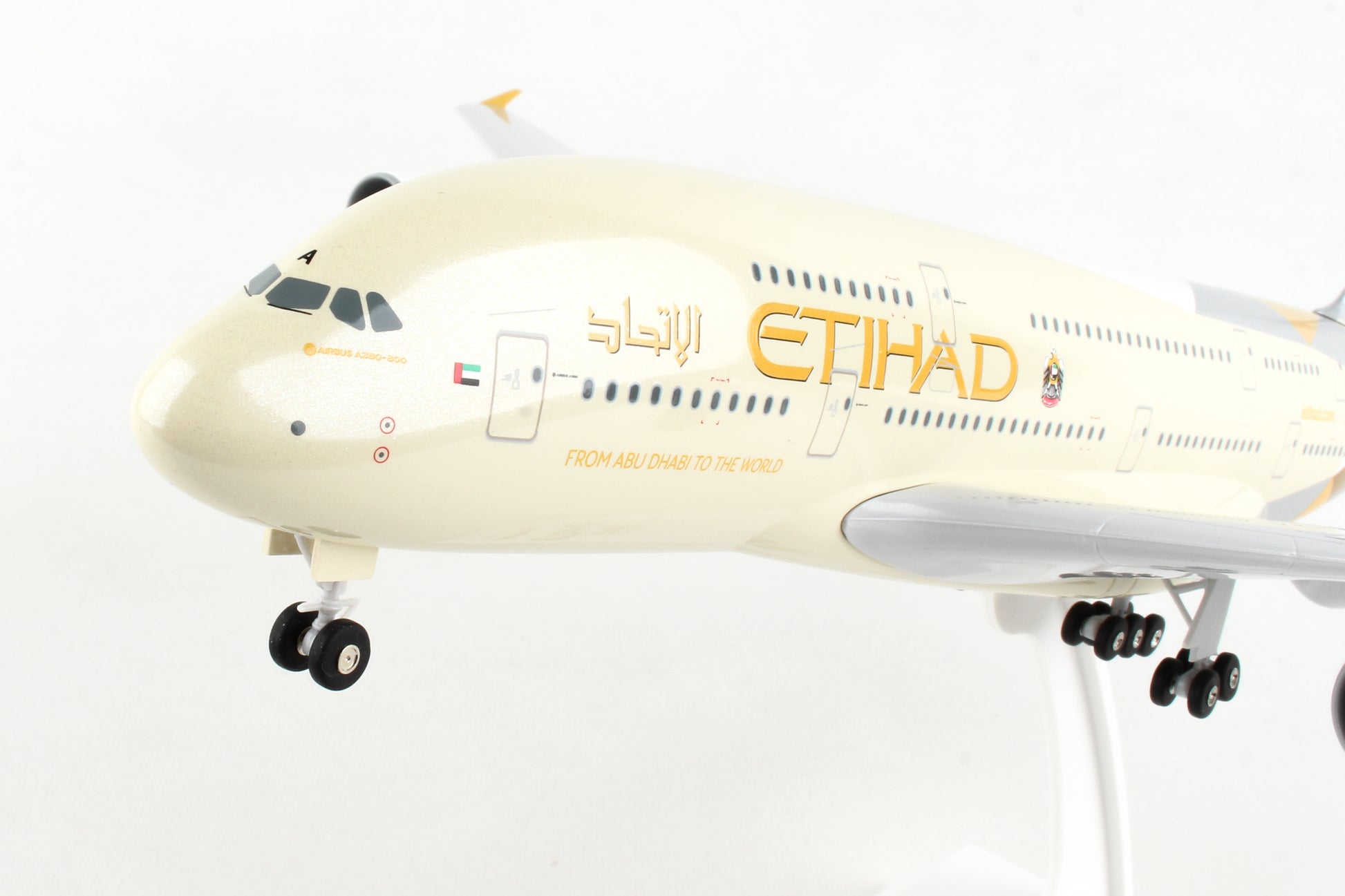 SKR840 SKYMARKS ETIHAD A380-800 1/200 W/GEAR – SkyMarks Models