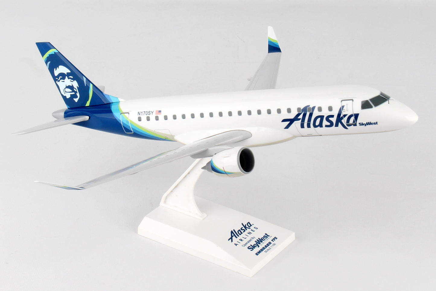 SKR904 SKYMARKS ALASKA E175 1/100 SKYWEST NEW LIVERY REG N170SY - SkyMarks Models