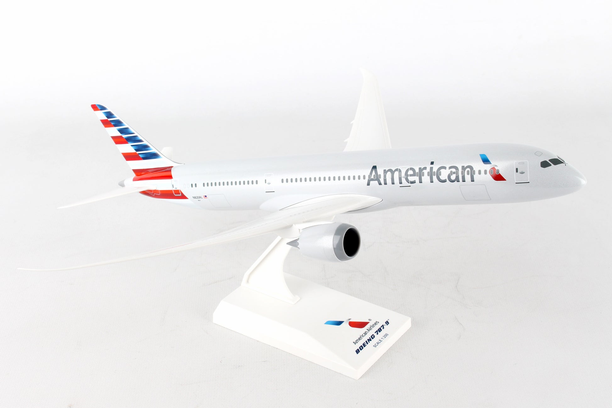 SKR936 SKYMARKS AMERICAN 787-9 1/200 - SkyMarks Models