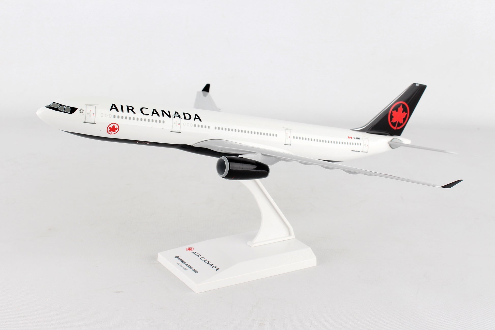 SKR981 SKYMARKS AIR CANADA A330-300 1/200 NEW LIVERY - SkyMarks Models